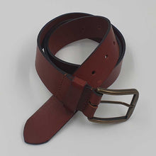 Charger l'image dans la galerie, Ceinture en cuir pour homme | atelier Maroquinerie Berthille