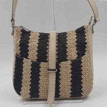 Load image into Gallery viewer, sac bandoulière en raphia tressé Berthille