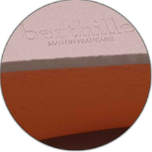 Load image into Gallery viewer, Grained leather garage sale | Berthille house