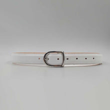 Charger l'image dans la galerie, Ceinture en cuir grainé pleine fleur | atelier Maroquinerie Berthille