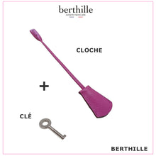 Charger l'image dans la galerie, Cloche en cuir et clé | Bijouterie et accessoire Berthille