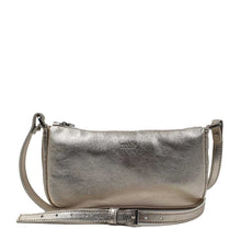 Charger l'image dans la galerie, Pochette de soirée argentée – Élégance et raffinement pour une touche glamour.