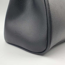 Charger l'image dans la galerie, Grand sac à main cuir noir - Haute Couture