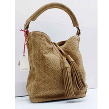 Load image into Gallery viewer, Sac à main porté épaule en velours Maison Berthille