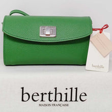 Charger l'image dans la galerie, Sac Trotteur bandoulière et porté ceinture Maison Berthille