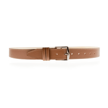 Charger l'image dans la galerie, Ceinture Berthille Étrivière couleur tan, tannage végétal, extérieur en cuir grainé pleine fleur, vue de face.