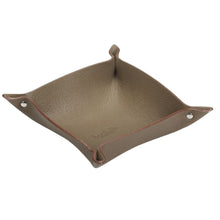 Load image into Gallery viewer, Vide poche en cuir grainé havane | Maison Berthille