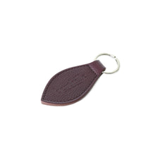 Charger l'image dans la galerie, Berthille Porte-clés Feuille bordeaux, en cuir grainé pleine fleur.