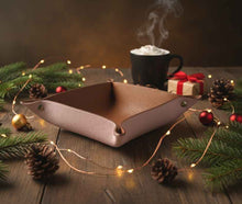 Load image into Gallery viewer, Grained leather garage sale | Berthille house
