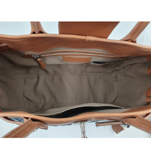 Charger l&#39;image dans la galerie, Intérieur Sac à main de luxe en cuir végétal et jean denim

