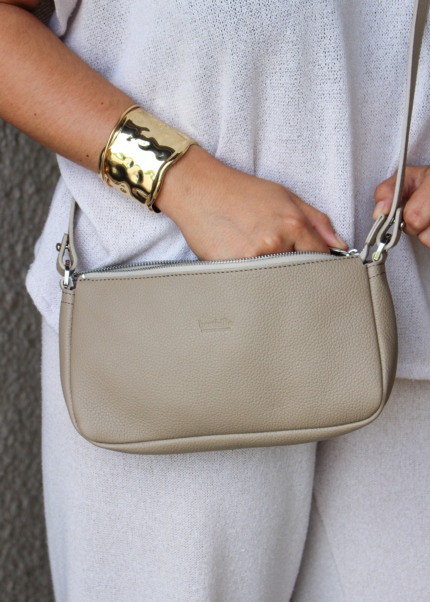 Sac Berthe cuir taupe vachette pleine fleur artisanal