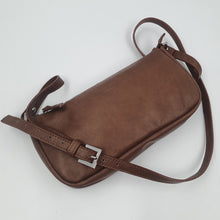 Charger l&#39;image dans la galerie, Pochette Berthe Cuir Gras Sauvage Terra
