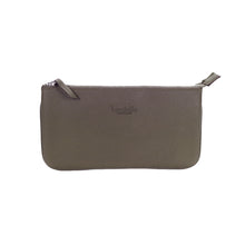 Load image into Gallery viewer, Lord clutch bag in grained leather | Maison Berthille
