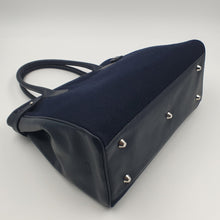 Charger l&#39;image dans la galerie, Sac Saint Moritz en Drap de Laine et Cuir
