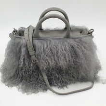 Charger l&#39;image dans la galerie, Sac à main Bandoulière Olga Agneau de Mongolie

