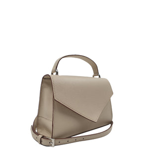 Sac bandoulière en cuir élégant et raffiné