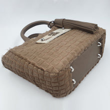 Charger l&#39;image dans la galerie, Sac à main Bandoulière Olga Quadra Taupe
