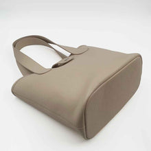 Charger l'image dans la galerie, Nouveau sac St Bart, une pièce maîtresse de notre collection 2026
