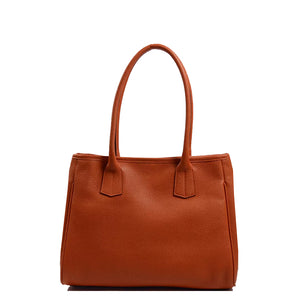 Sac en cuir orange porté épaule - Cuir Véritable - Maison Berthille