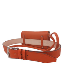 Charger l&#39;image dans la galerie, Lot ceinture et sac trotter bandoulière cuir orange Maison Berthille
