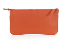 Load image into Gallery viewer, Berthille Pochette Lord couleur orange, en cuir grainé, vue de dos.
